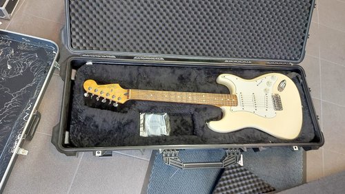 Gesamten Beitrag lesen: Pete Townshend - Neuer Koffer für alte Gitarre